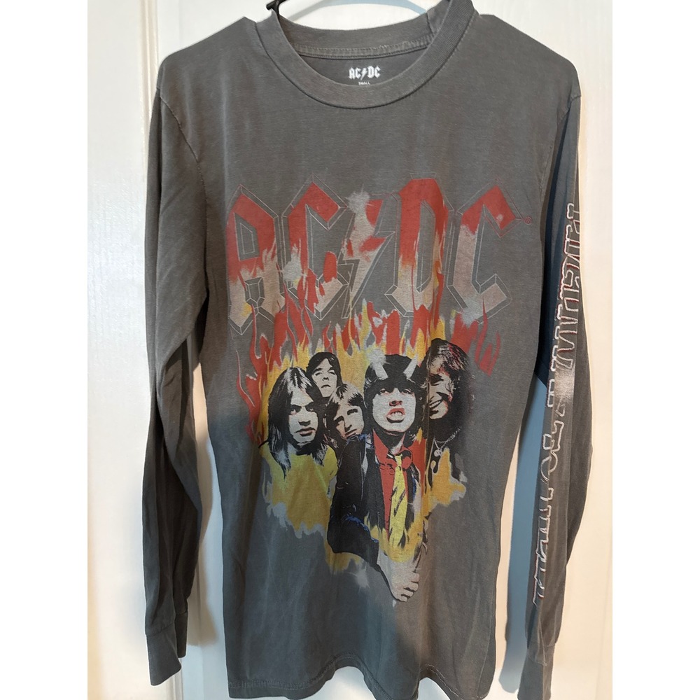 ACDC Highway To Hell Graphic Long Sleeve T-Shirt Rock Band Tee Distressed Small